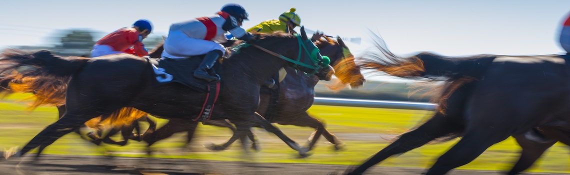 Motion image of horse race